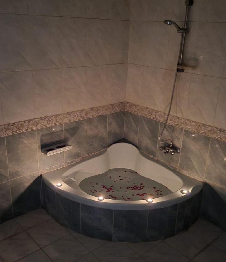 Hk Pyramids Guest House Каир Экстерьер фото